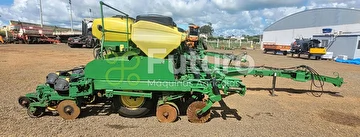 PLANTADEIRA JOHN DEERE 2122 ANO 2010