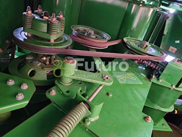 COLHEITADEIRA JOHN DEERE 9770 ANO 2013