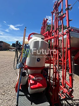 PULVERIZADOR KUHN PORTER 800 LTS ANO 2023