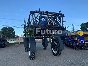 PULVERIZADOR NEW HOLLAND SP 2500 ANO 2017