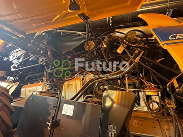 COLHEITADEIRA NEW HOLLAND CR 9080 ANO 2012