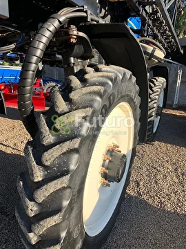 PULVERIZADOR NEW HOLLAND SP 2500 ANO 2017