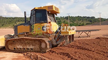 TRATOR DE ESTEIRA JOHN DEERE 700J-II ANO 2022