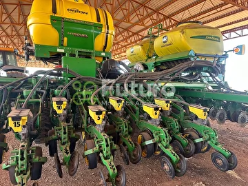 PLANTADEIRA JOHN DEERE DB 40 ANO 2018