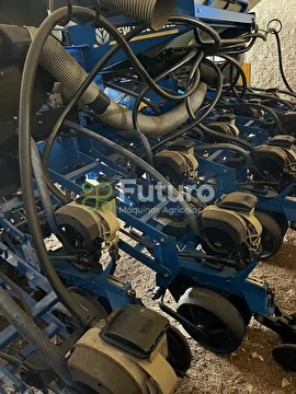 PLANTADEIRA NEW HOLLAND PL 6011 ANO 2014