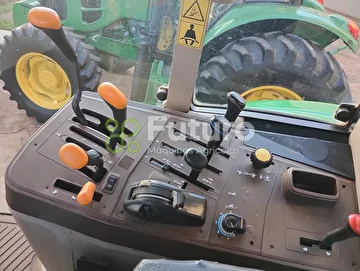 TRATOR JOHN DEERE 6110J ANO 2016