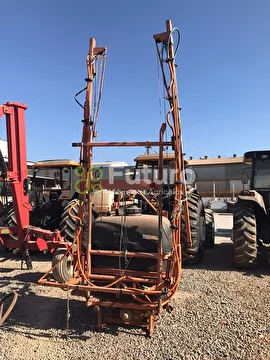 PULVERIZADOR JACTO CONDOR M12 ANO 2008