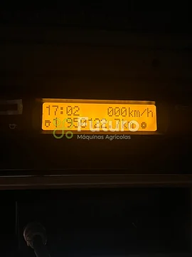CAMINHÃO IVECO 240E28S ANO 2014