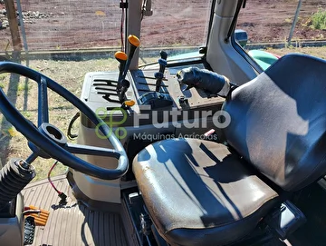 TRATOR JOHN DEERE 6180J ANO 2012