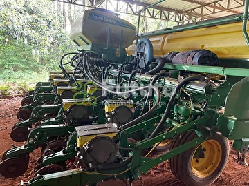PLANTADEIRA JOHN DEERE 2126 CCS ANO 2018
