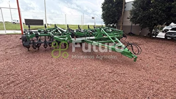 ESCARIFICADOR STARA FOX ANO 2023