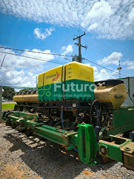 PLANTADEIRA JOHN DEERE 2130 ANO 2013