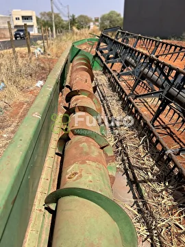 COLHEITADEIRA JOHN DEERE 1185 ANO 2001