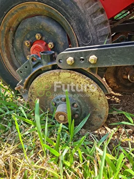 PLANTADEIRA JUMIL MAGNUM 3060 PD ANO 2015