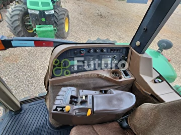 TRATOR JOHN DEERE 8430 ANO 2008
