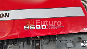 COLHEITADEIRA MASSEY FERGUSON 9690 ANO 2012