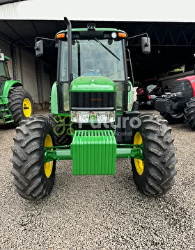 TRATOR JOHN DEERE 6125J ANO 2024