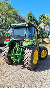 TRATOR JOHN DEERE 5070E ANO 2022