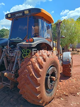 TRATOR VALTRA BT 210 ANO 2013