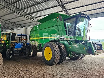 COLHEITADEIRA JOHN DEERE STS 9470 ANO 2011