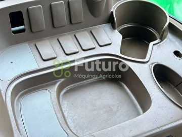 TRATOR JOHN DEERE 5078 E ANO 2015
