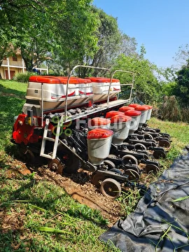 PLANTADEIRA JUMIL MAGNUM 3060 PD ANO 2015
