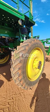 PULVERIZADOR JOHN DEERE 4730 ANO 2013