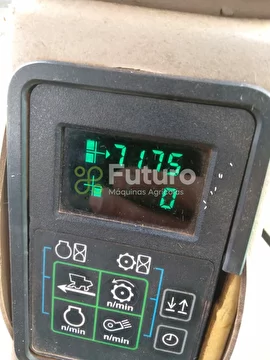 COLHEITADEIRA JD 1550 C/ PLAT 22 PÉS