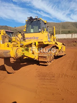 **TRATOR DE ESTEIRA KOMATSU D155 ANO 2021